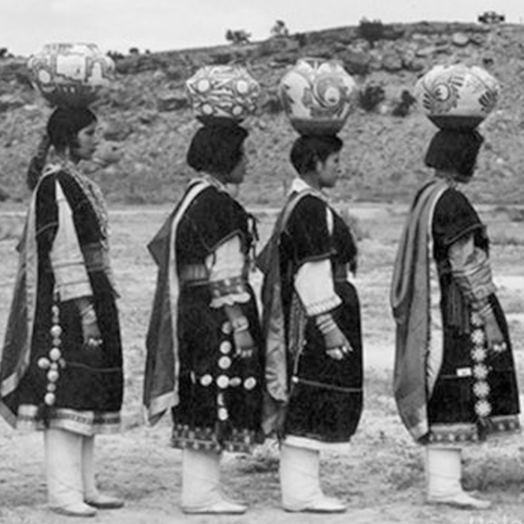 Zuni Olla Maidens performing.